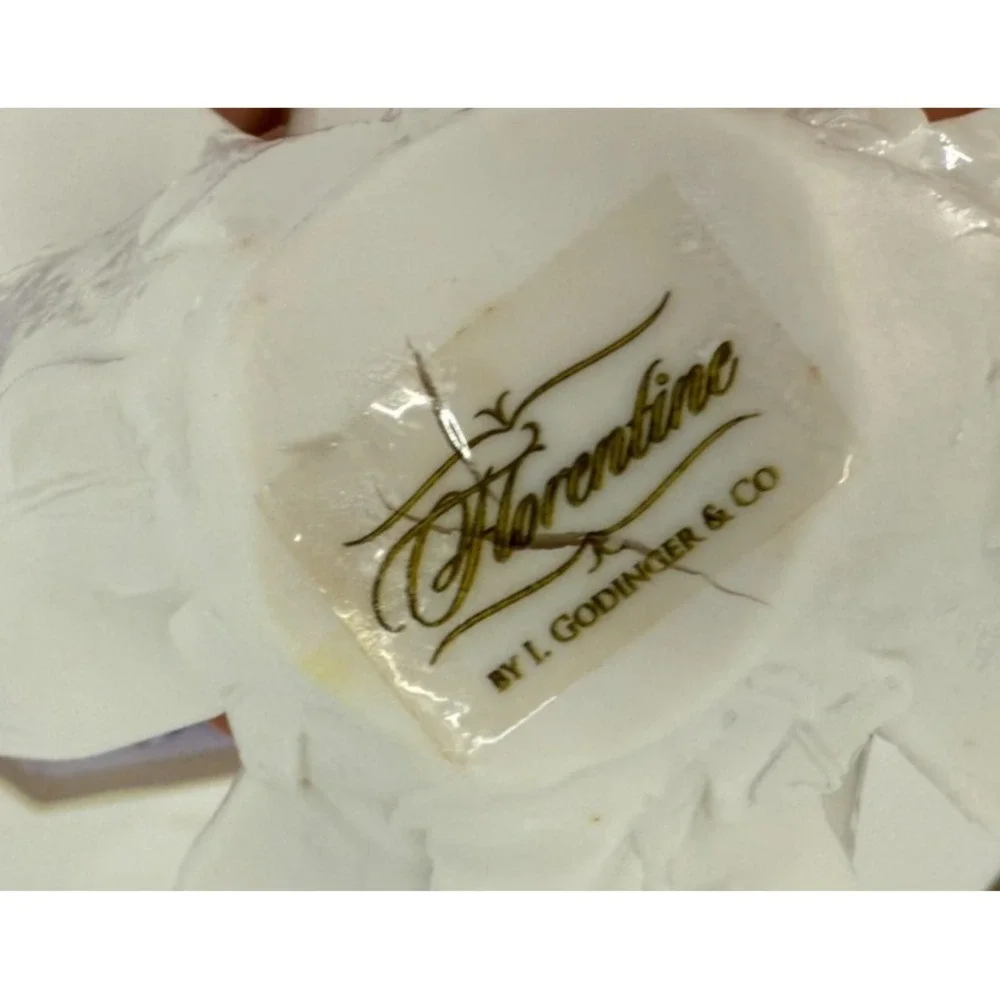 Godinger & Co Florentine Fine Porcelain White Flower Style 9637